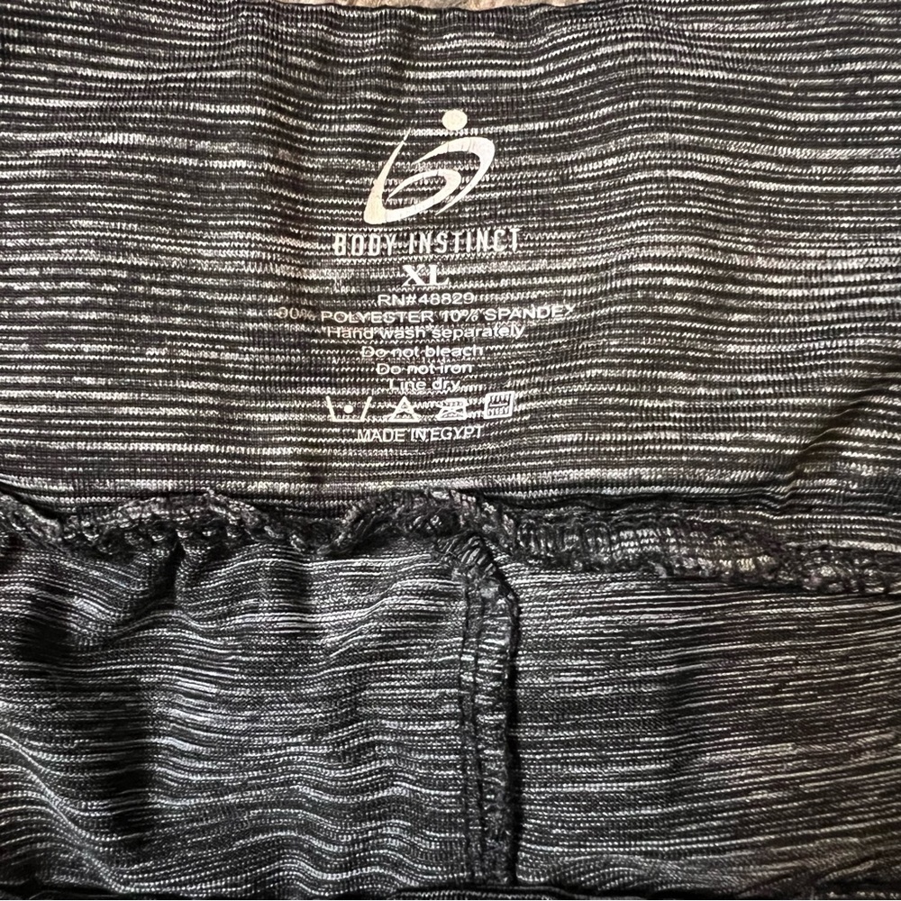 Body Instinct Capri - Picture 4 of 4